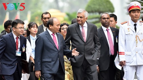 Premierminister: Vietnam legt großen Wert auf die traditionelle Freundschaft mit Sri lanka - ảnh 1
